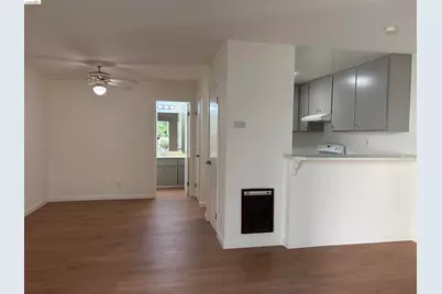 151 Lakeside Dr. #110, Oakland, CA 94612 - Photo 32