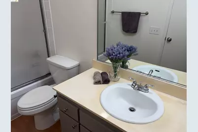 151 Lakeside Dr. #110, Oakland, CA 94612 - Photo 30