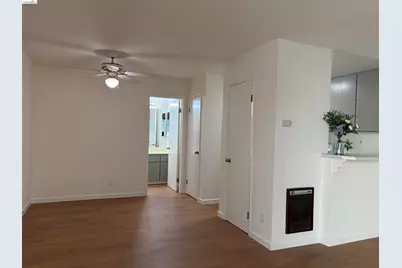 151 Lakeside Dr. #110, Oakland, CA 94612 - Photo 20