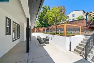 6300 Buena Ventura Ave, Oakland, CA 94605 - Photo 24