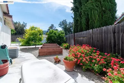 6894 Heath Ct, Pleasanton, CA 94588 - Photo 56
