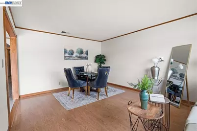6894 Heath Ct, Pleasanton, CA 94588 - Photo 10