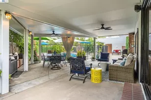 918 St Catherine Way, Claremont, CA 91711 - Photo 26