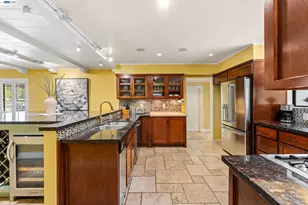 918 St Catherine Way, Claremont, CA 91711 - Photo 8