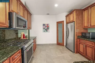 111 Woodvalley Ct, Danville, CA 94506 - Photo 18