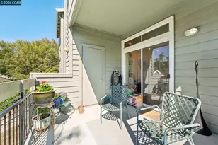8035 Mountain View Dr, Pleasanton, CA 94588 - Photo 32