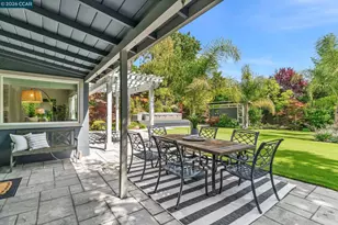 9 Julianne Ct, Walnut Creek, CA 94595 - Photo 32