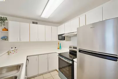 535 Pierce St #3301, Albany, CA 94706 - Photo 32