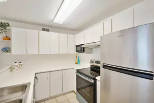 535 Pierce St, Albany, CA 94706 - Photo 32