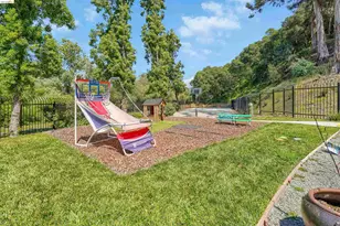 535 Pierce St, Albany, CA 94706 - Photo 48