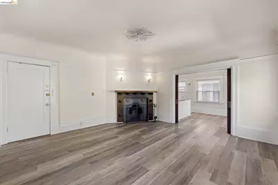 6437 Telegraph Ave, Oakland, CA 94609 - Photo 16