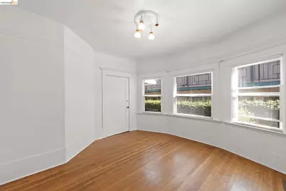 6437 Telegraph Ave, Oakland, CA 94609 - Photo 32
