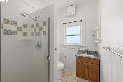 6437 Telegraph Ave, Oakland, CA 94609 - Photo 30