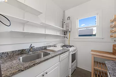 6437 Telegraph Ave, Oakland, CA 94609 - Photo 10