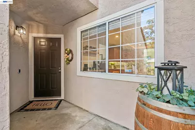 1307 Chateau Cmn, Livermore, CA 94550 - Photo 2