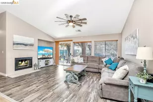 1129 Prewett Ranch Dr, Antioch, CA 94531 - Photo 14