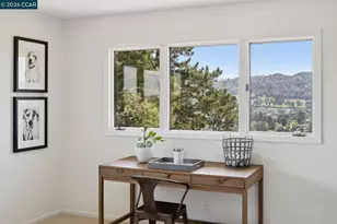 101 Warfield Dr, Moraga, CA 94556 - Photo 26