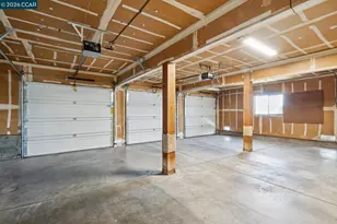 101 Warfield Dr, Moraga, CA 94556 - Photo 32