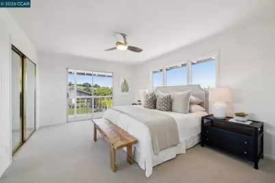101 Warfield Dr, Moraga, CA 94556 - Photo 20