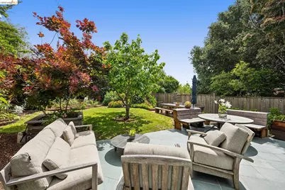 1511 Grant St, Berkeley, CA 94703 - Photo 26