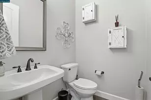 8034 Jura Pl, El Dorado Hills, CA 95762 - Photo 24
