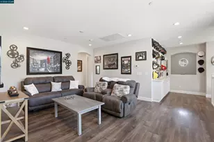8034 Jura Pl, El Dorado Hills, CA 95762 - Photo 10