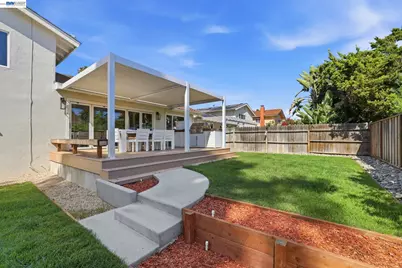 338 Avenida Nogales, San Jose, CA 95123 - Photo 52