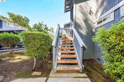 2294 D St, Hayward, CA 94541 - Photo 6