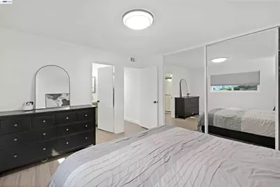 2294 D St, Hayward, CA 94541 - Photo 44