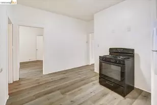 832 7th Ave, Oakland, CA 94606 - Photo 6
