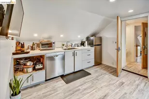 832 7th Ave, Oakland, CA 94606 - Photo 48