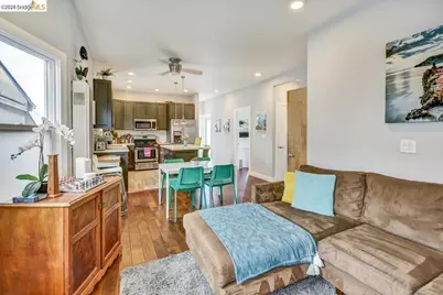 832 7th Ave, Oakland, CA 94606 - Photo 36