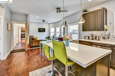 832 7th Ave, Oakland, CA 94606 - Photo 38