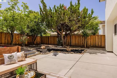 3620 Woodley Dr, San Jose, CA 95148 - Photo 38