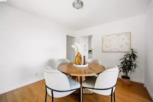 6914 Outlook Ave, Oakland, CA 94605 - Photo 12