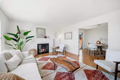 6914 Outlook Ave, Oakland, CA 94605 - Photo 6