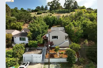 6914 Outlook Ave, Oakland, CA 94605 - Photo 36