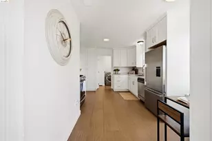 6914 Outlook Ave, Oakland, CA 94605 - Photo 18