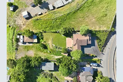 26446 Fairview, Castro Valley, CA 94542 - Photo 18