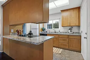 970 Kittery Way, Pinole, CA 94564 - Photo 32