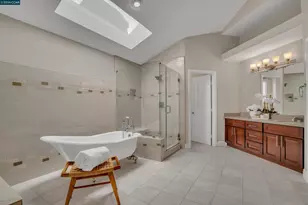 2208 Fieldcrest Ct, Fairfield, CA 94534 - Photo 20