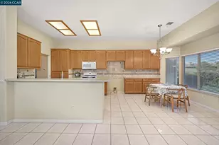 731 Central Park Pl, Brentwood, CA 94513 - Photo 28