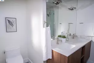 70 St James Pl, Piedmont, CA 94611 - Photo 10