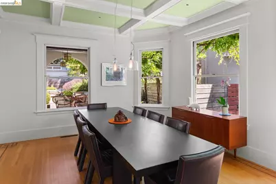 6434 Regent St, Oakland, CA 94618 - Photo 10