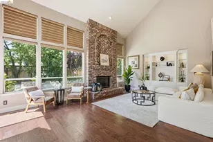 471 Silver Hollow Dr, Walnut Creek, CA 94598 - Photo 26