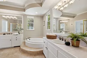 471 Silver Hollow Dr, Walnut Creek, CA 94598 - Photo 50