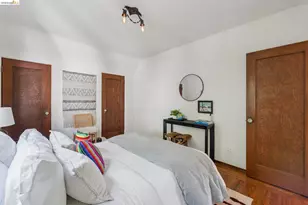 19 Veteran Way, Oakland, CA 94602 - Photo 36