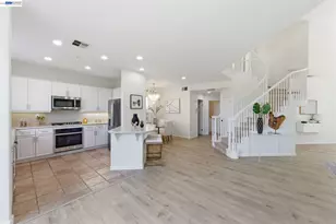 5630 Highcrest Ct, Pleasanton, CA 94588 - Photo 10