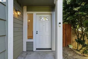 227 Clearpointe Dr, Vallejo, CA 94591 - Photo 4