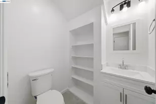 227 Clearpointe Dr, Vallejo, CA 94591 - Photo 18